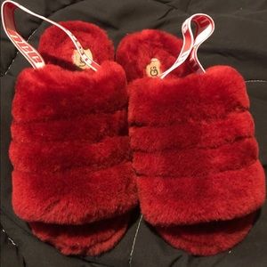 Ugg fluff yeah slides